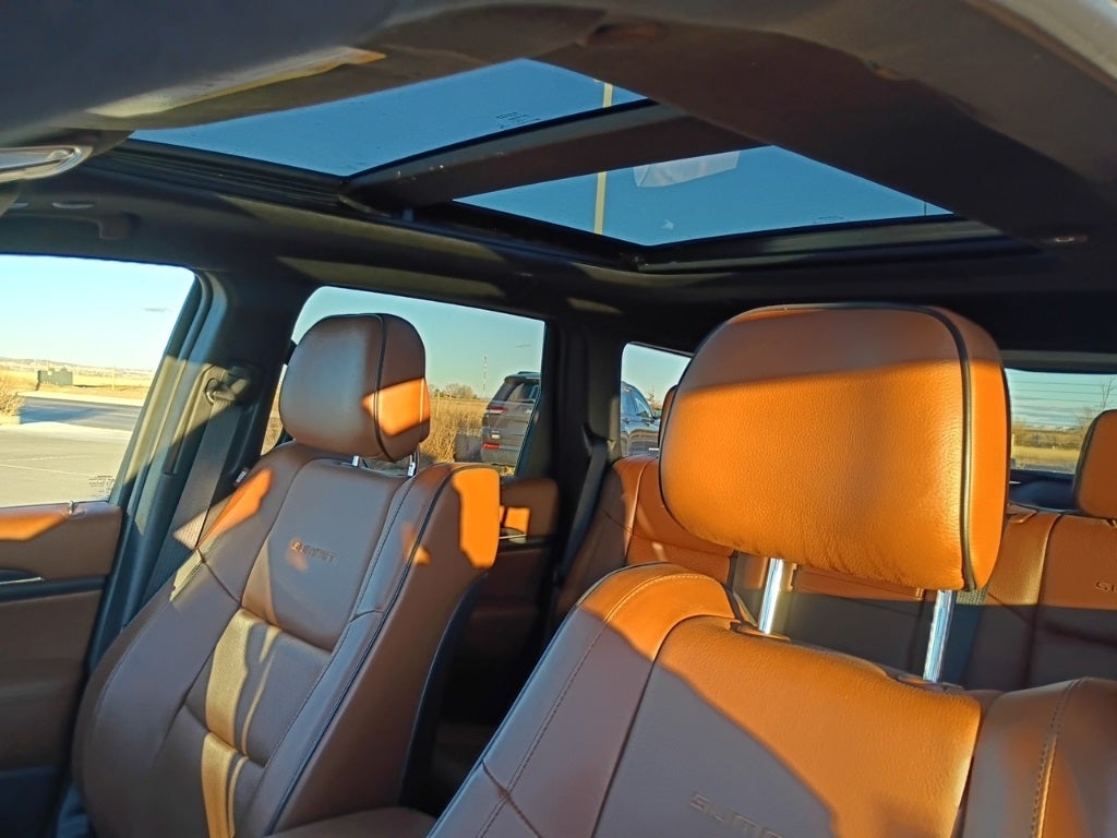 2017 Jeep Grand Cherokee Summit