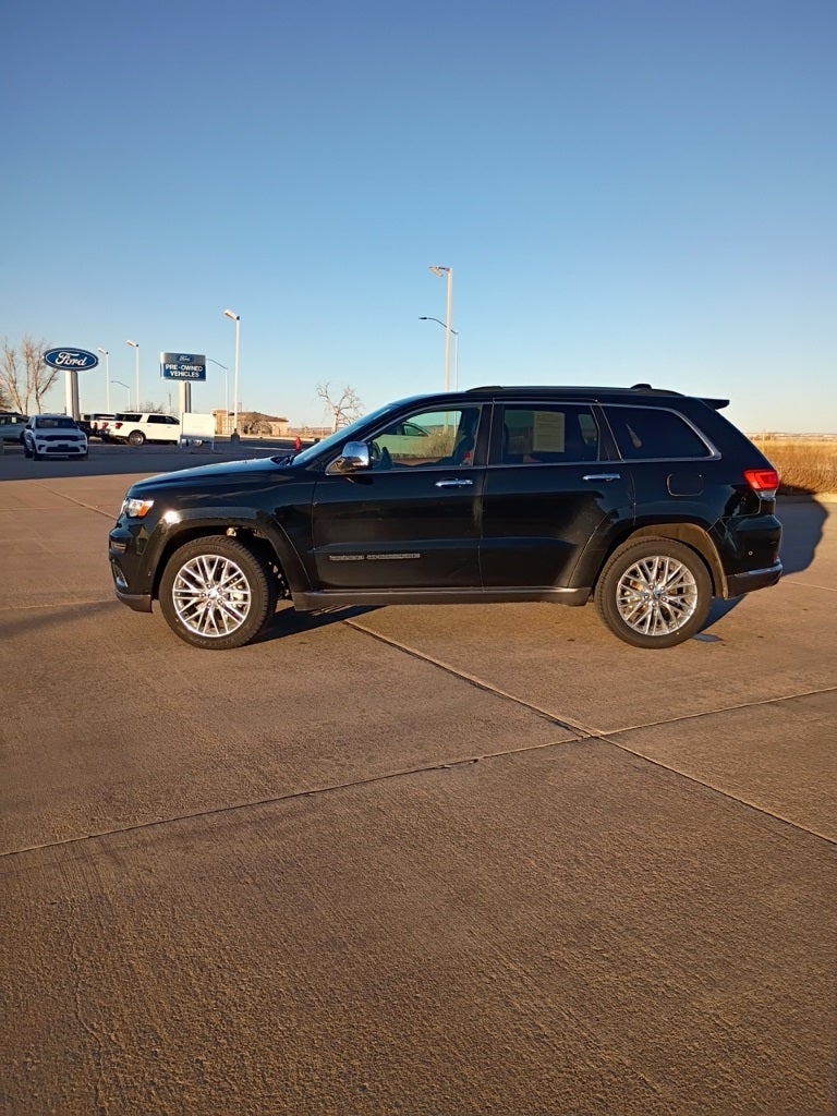 2017 Jeep Grand Cherokee Summit