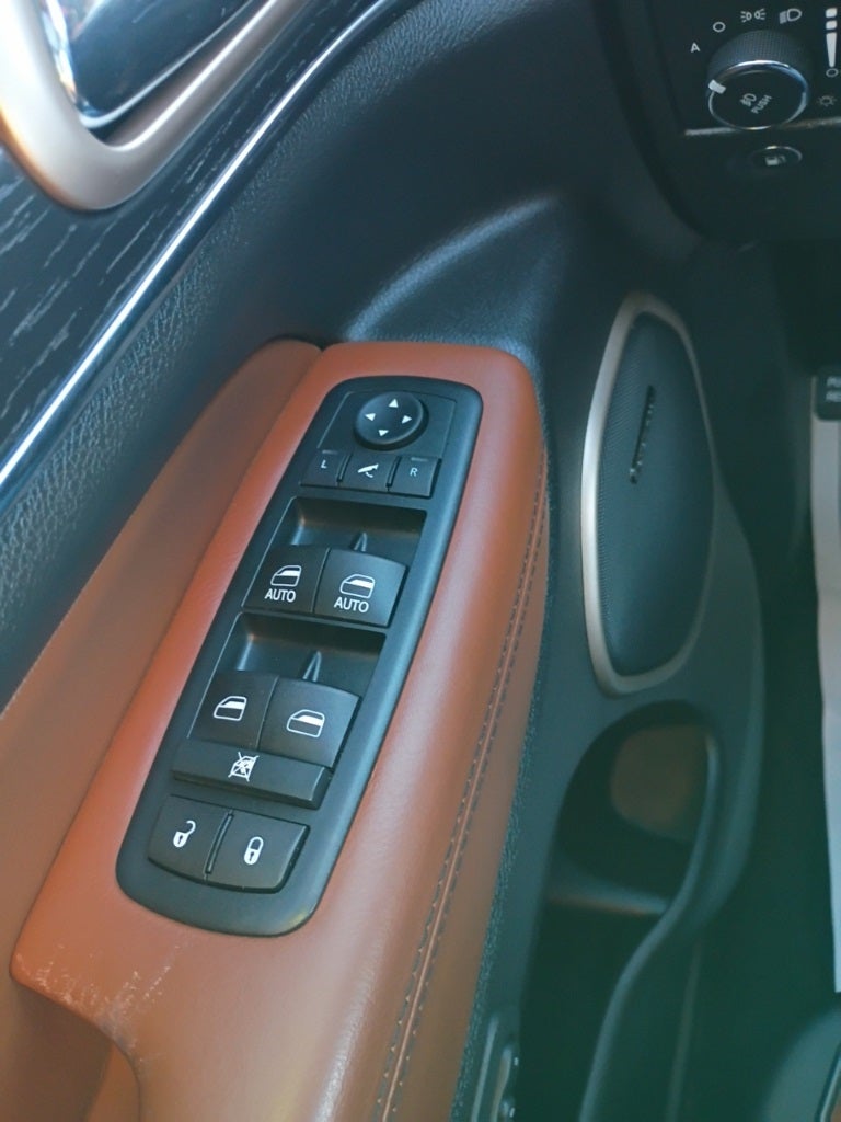 2017 Jeep Grand Cherokee Summit