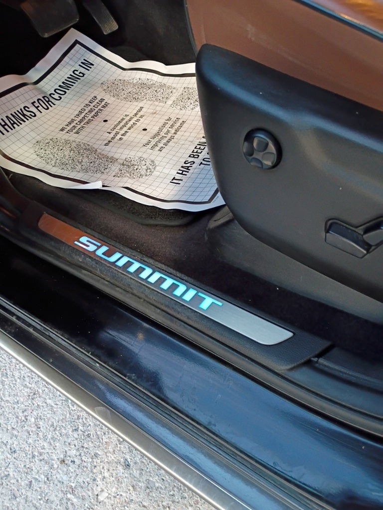 2017 Jeep Grand Cherokee Summit