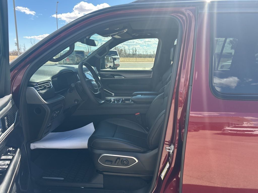 2026 Jeep Grand Wagoneer Upland