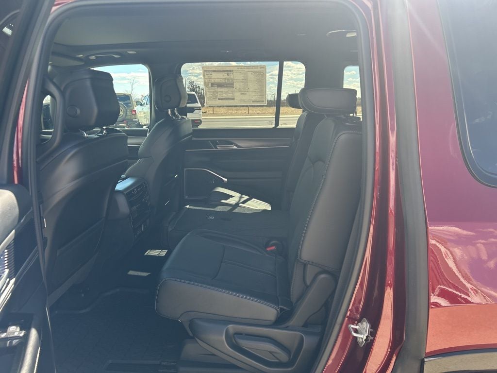 2026 Jeep Grand Wagoneer Upland
