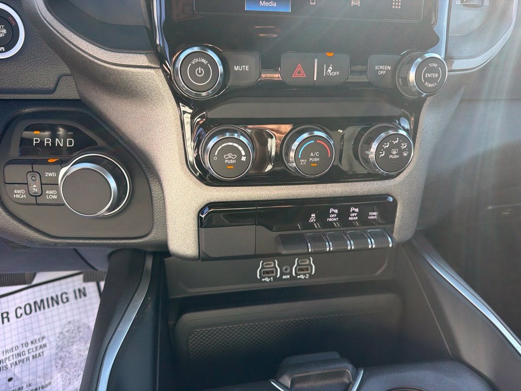 2027 RAM 1500 Express