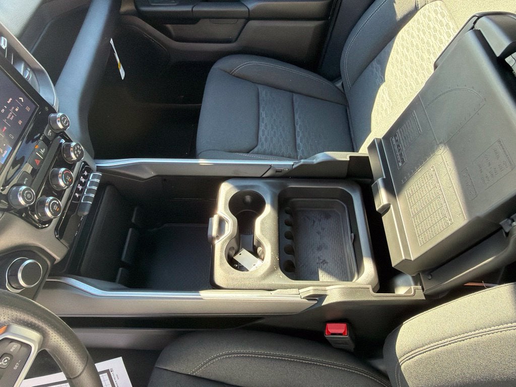 2027 RAM 1500 Express