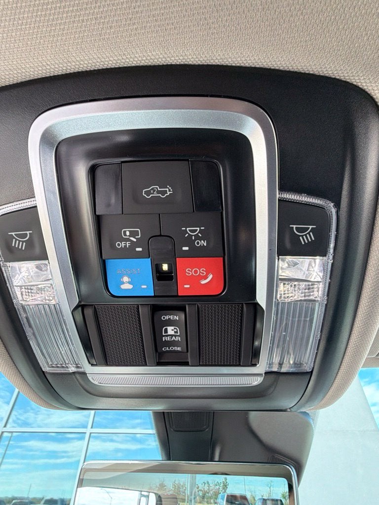 2027 RAM 1500 Limited