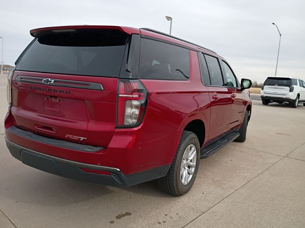 2021 Chevrolet Suburban RST