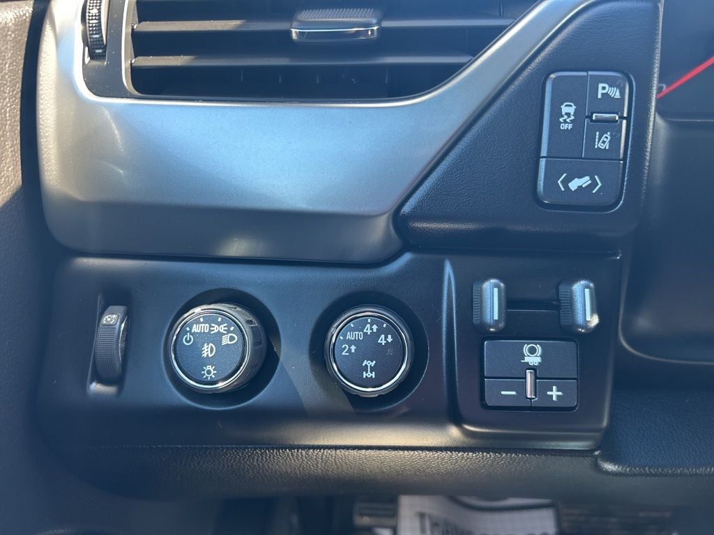 2015 Chevrolet Suburban LTZ