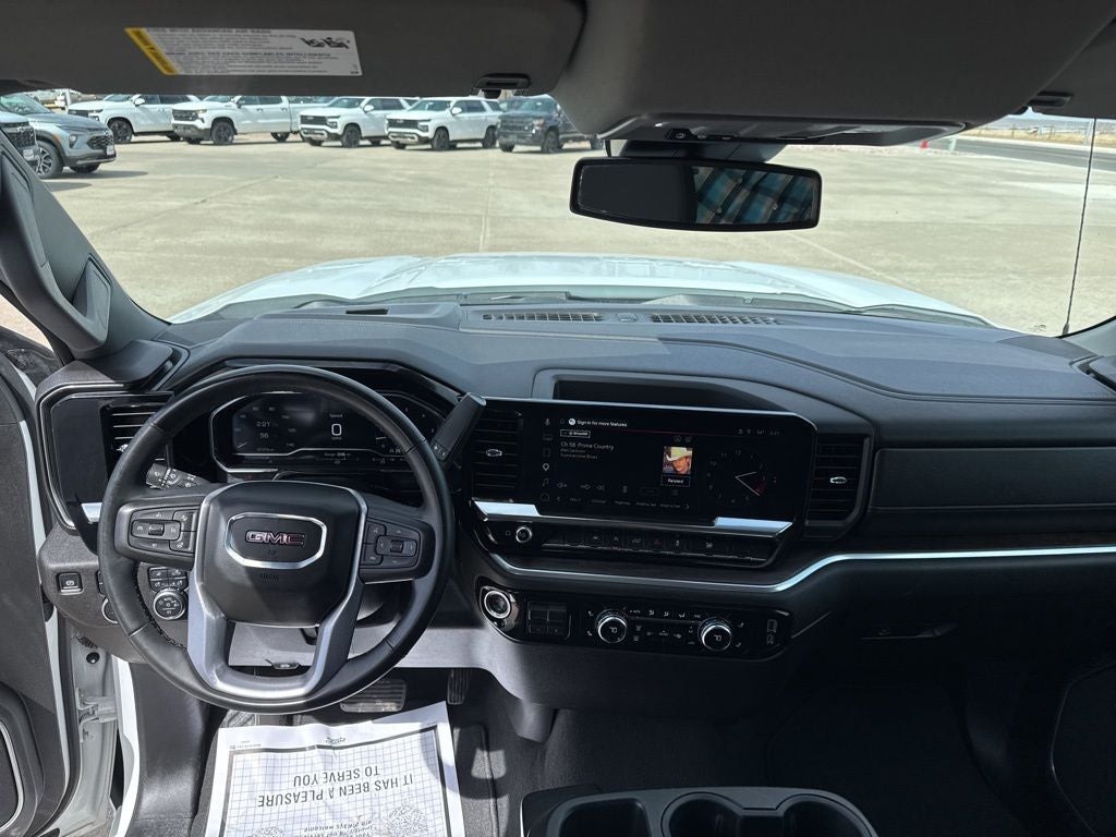 2025 GMC Sierra 1500 SLT