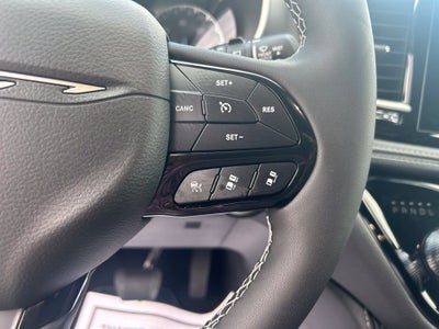 2027 Chrysler Pacifica Limited