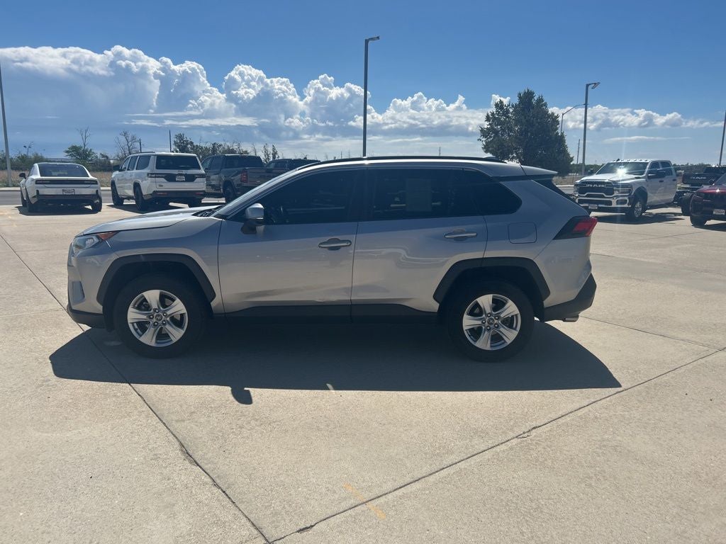 2020 Toyota RAV4 XLE
