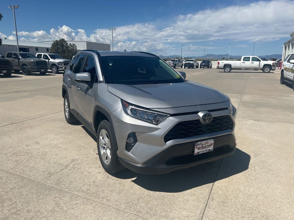 2020 Toyota RAV4 XLE