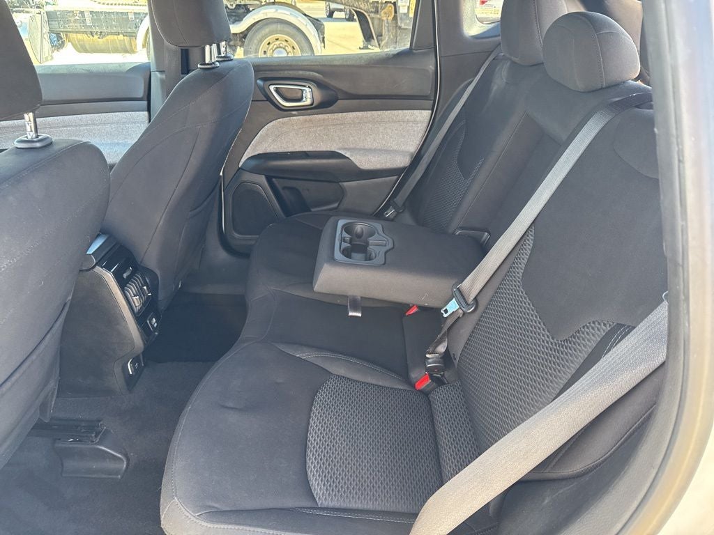 2023 Jeep Compass Sport