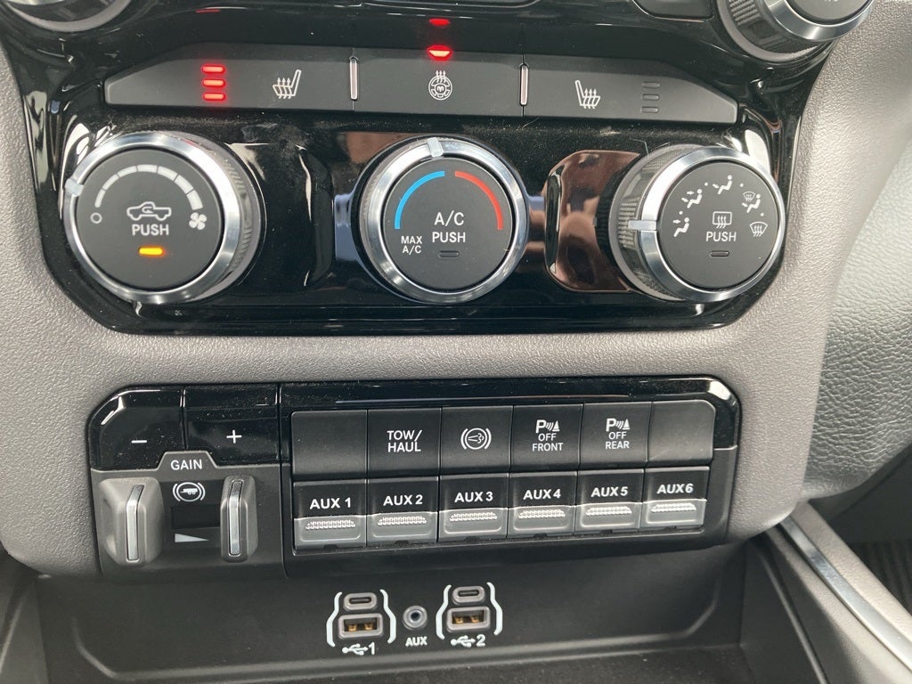 2025 RAM 3500 Big Horn