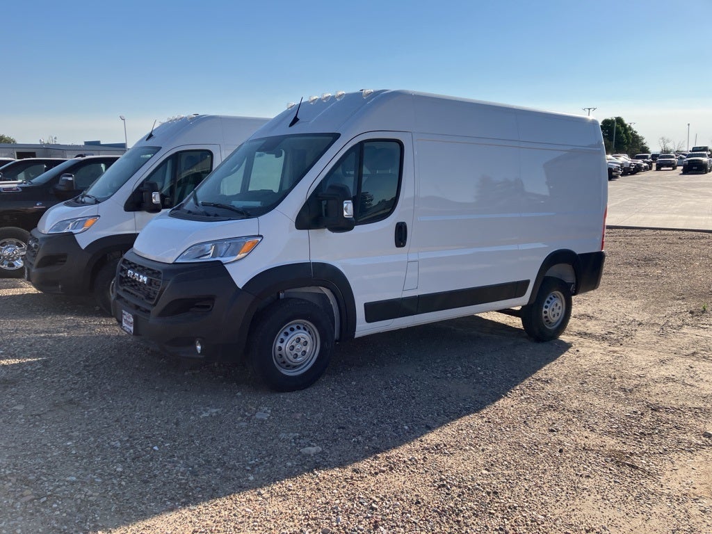 2025 RAM ProMaster 1500 Base