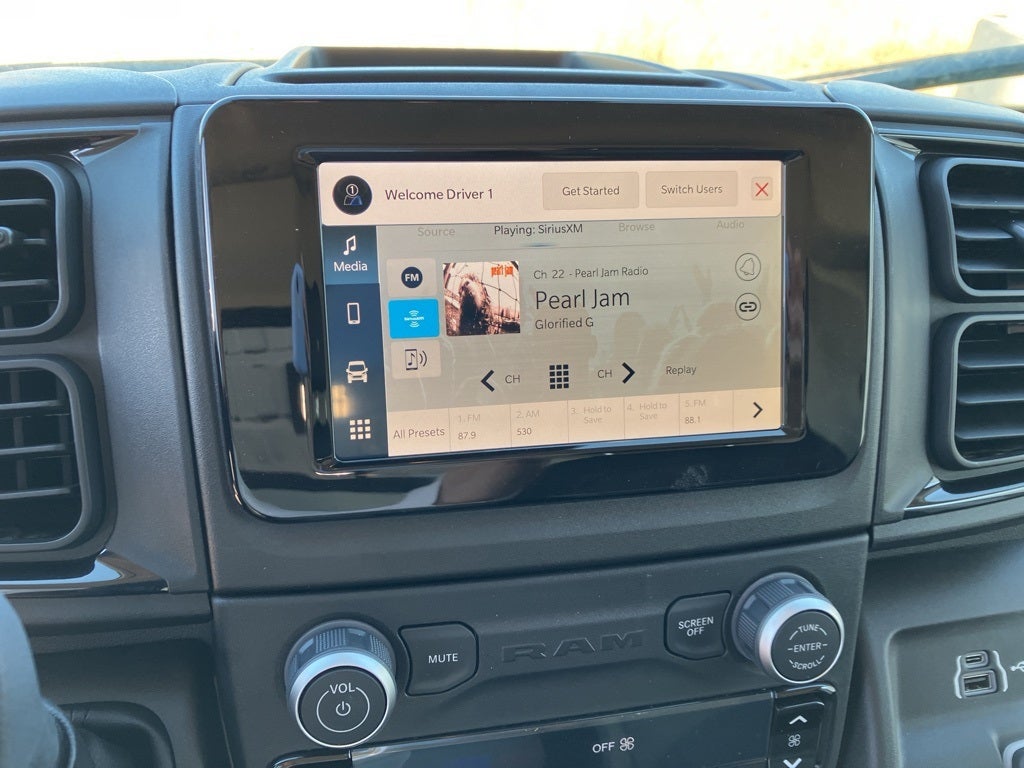 2025 RAM ProMaster 1500 Base